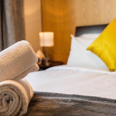 Jillylan Villa Apartment Cromwell Ngoại thất bức ảnh