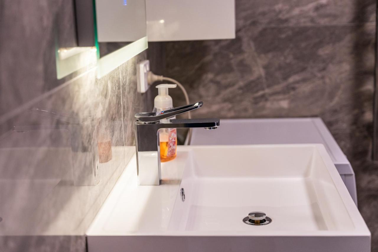 Jillylan Villa Apartment Cromwell Ngoại thất bức ảnh