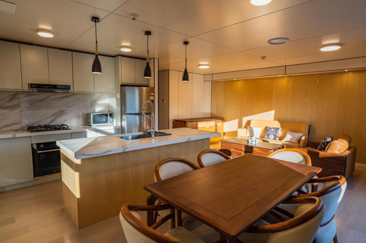 Jillylan Villa Apartment Cromwell Ngoại thất bức ảnh