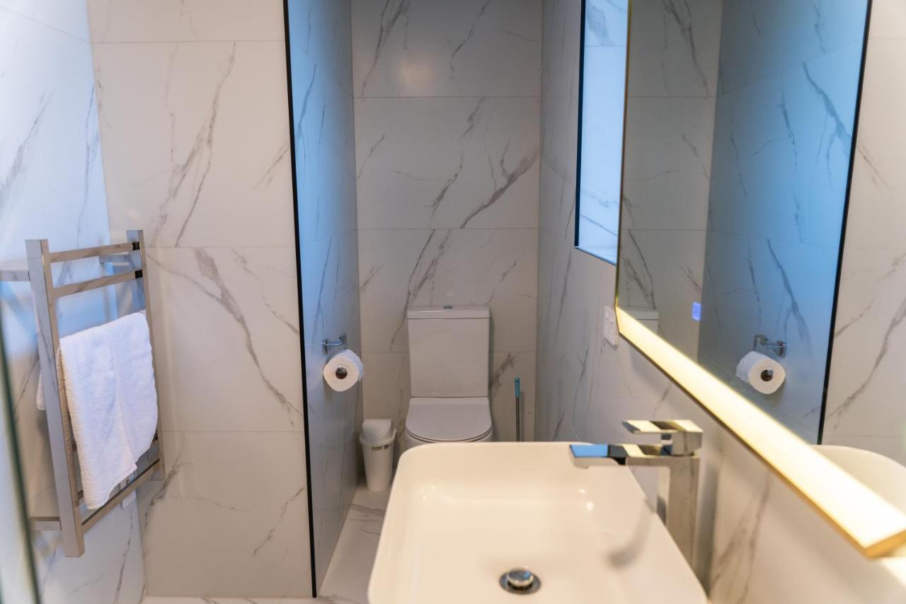 Jillylan Villa Apartment Cromwell Ngoại thất bức ảnh